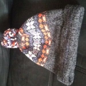 American Eagle winter hat